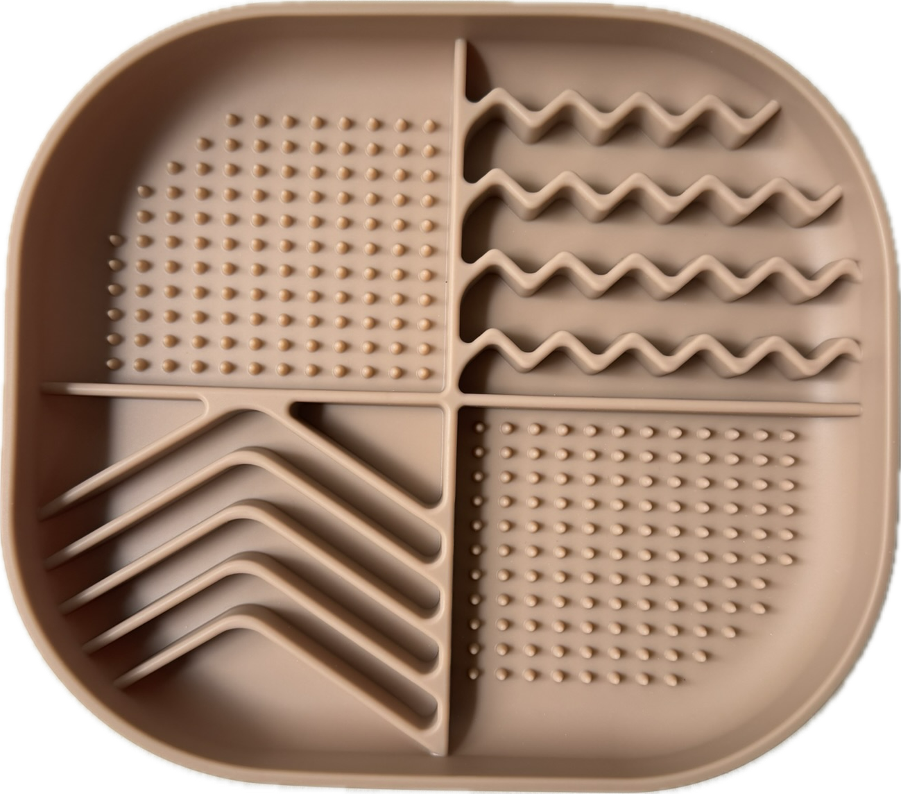 The Four Quadrant Slowfeeder/ Lickmat