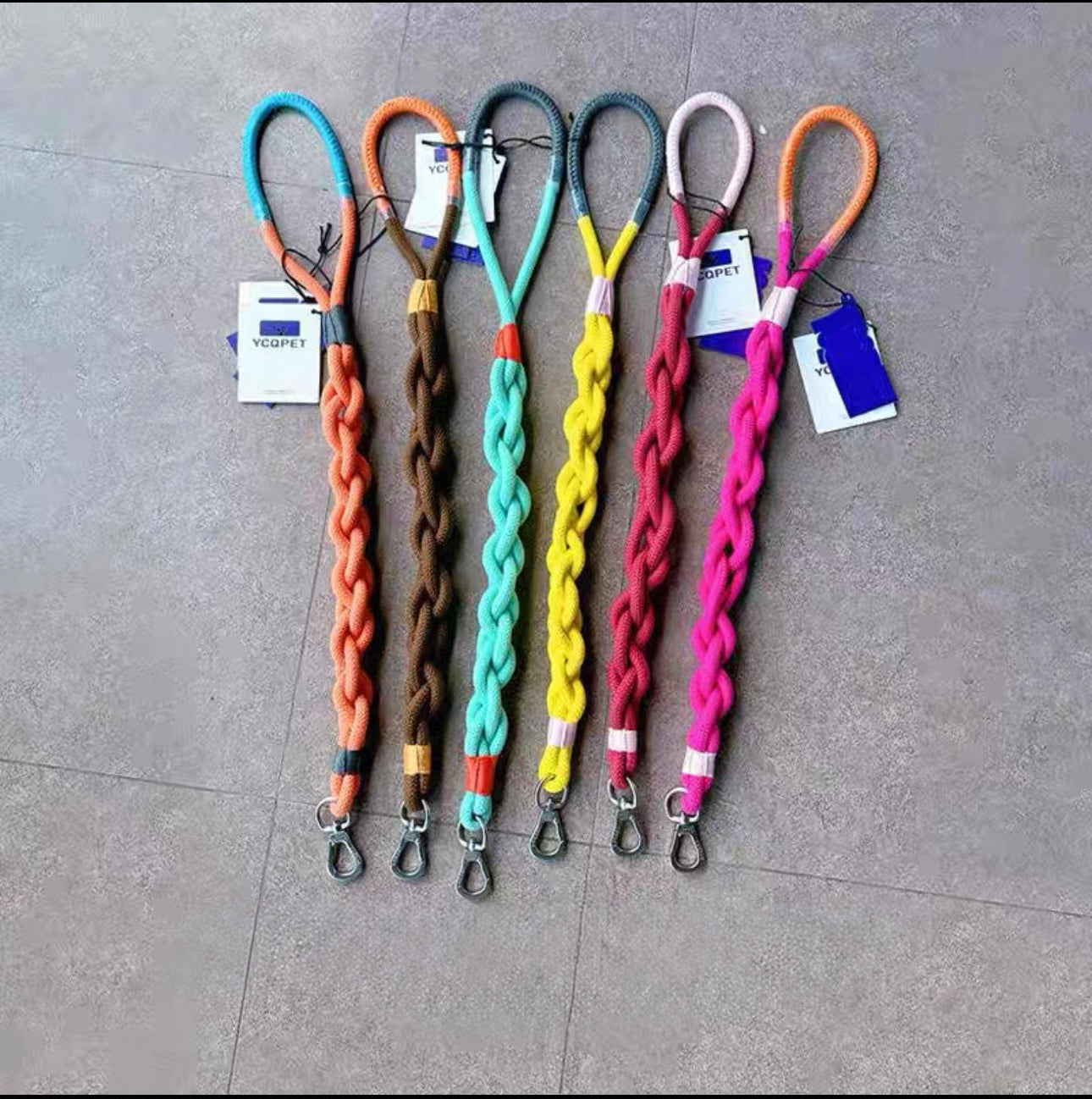 Barkada Twist Stylish Handwoven Leash